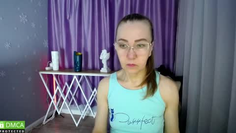 Snapshot of queen_a_n_i chatting on February 2, 2025, 10:13 am A N I  Ill be here on December 1st online show from February 2, 2025, 10:13 am