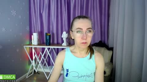 Snapshot of queen_a_n_i chatting on February 15, 2025, 8:22 am A N I  Ill be here on December 1st online show from February 15, 2025, 8:22 am