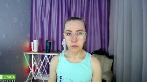 Snapshot of queen_a_n_i chatting on February 18, 2025, 8:49 am A N I  Ill be here on December 1st online show from February 18, 2025, 8:49 am