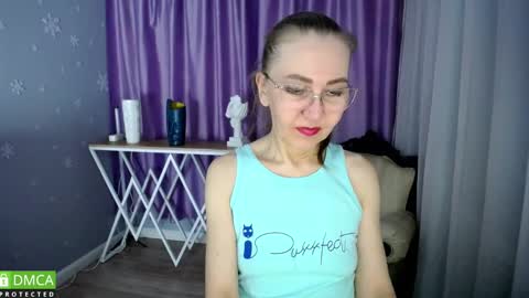 Snapshot of queen_a_n_i chatting on February 26, 2025, 12:03 pm A N I  Ill be here on December 1st online show from February 26, 2025, 12:03 pm