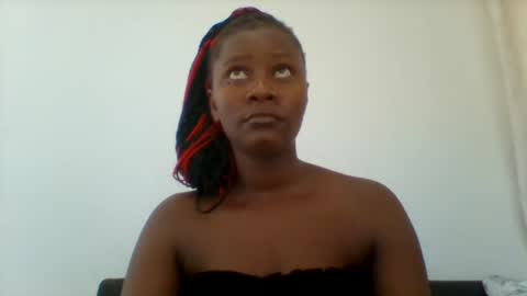 Snapshot of queen_diveer chatting on October 25, 2025, 9:50 am queen_diveer online show from October 25, 2025, 9:50 am