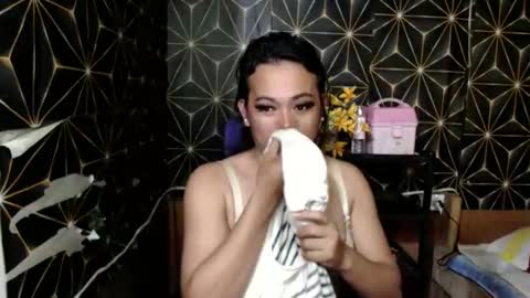 Snapshot of queen_ennah chatting on January 19, 2025, 11:34 am queen_ennah online show from January 19, 2025, 11:34 am