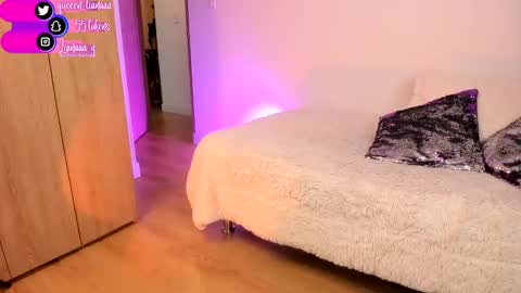 Snapshot of queen_liana chatting on December 20, 2024, 7:33 am Liana online show from December 20, 2024, 7:33 am