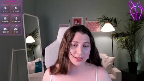 Snapshot of queen_michelle_ chatting on September 13, 2025, 9:03 pm Michelle online show from September 13, 2025, 9:03 pm