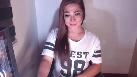 Snapshot of queen_of_all_queens chatting on January 27, 2025, 10:27 am samantha online show from January 27, 2025, 10:27 am