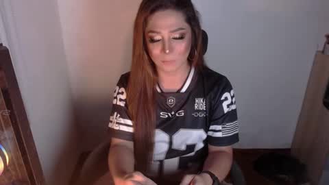 Snapshot of queen_of_all_queens chatting on October 14, 2025, 2:29 pm samantha online show from October 14, 2025, 2:29 pm