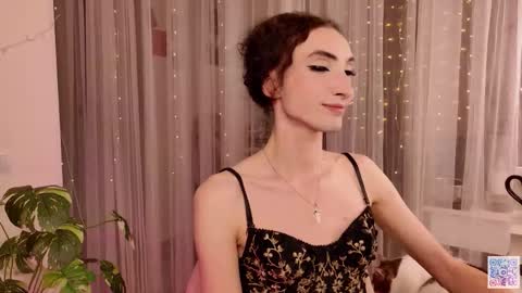 Snapshot of queen_of_tease chatting on October 13, 2025, 4:51 pm queen_of_tease online show from October 13, 2025, 4:51 pm