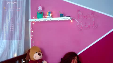 Snapshot of queenamazon_ chatting on February 7, 2025, 8:33 am Queenamazon  online show from February 7, 2025, 8:33 am