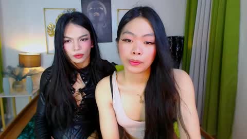 Snapshot of queenathena2005 chatting on September 21, 2025, 5:20 am Athena online show from September 21, 2025, 5:20 am