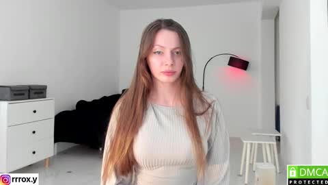 Snapshot of r00xvel chatting on October 11, 2025, 8:02 am r00xvel online show from October 11, 2025, 8:02 am