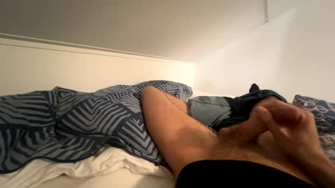 Snapshot of rabbit103 chatting on February 13, 2025, 9:41 am rabbit103 online show from February 13, 2025, 9:41 am