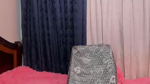 Snapshot of rachel_dubois chatting on January 12, 2025, 1:00 am Rachel online show from January 12, 2025, 1:00 am