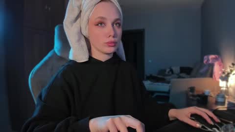 Snapshot of rachel_passion chatting on January 10, 2025, 9:13 am Diana online show from January 10, 2025, 9:13 am