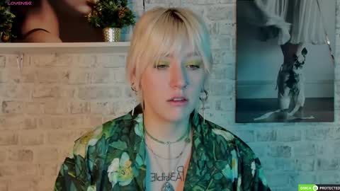 Snapshot of rachelcart chatting on February 17, 2025, 3:36 am RachelCart online show from February 17, 2025, 3:36 am