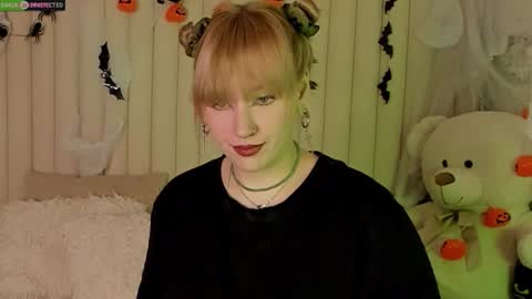 Snapshot of rachelcart chatting on October 15, 2025, 3:17 am RachelCart online show from October 15, 2025, 3:17 am