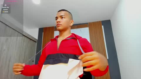 Snapshot of rafa_cruz chatting on March 5, 2025, 12:33 pm rafa_cruz online show from March 5, 2025, 12:33 pm