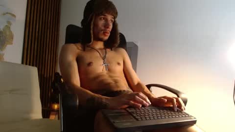 Snapshot of rafaelstone chatting on January 14, 2025, 8:41 am IG online show from January 14, 2025, 8:41 am