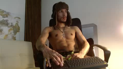 Snapshot of rafaelstone chatting on January 24, 2025, 4:05 am IG online show from January 24, 2025, 4:05 am