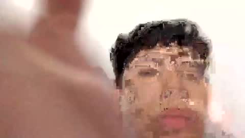 Snapshot of ramiroo2312 chatting on February 16, 2025, 9:59 pm ramiroo2312 online show from February 16, 2025, 9:59 pm