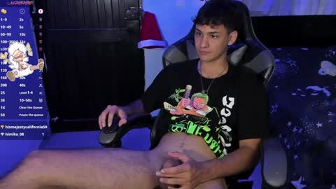 Snapshot of randallstone chatting on December 21, 2024, 5:40 pm A independent Model online show from December 21, 2024, 5:40 pm