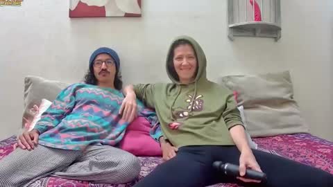 Snapshot of randomshuffle chatting on February 9, 2025, 3:23 pm MR DJ Randomshuffle friends playing with sexual energy live - OMG we are back online show from February 9, 2025, 3:23 pm