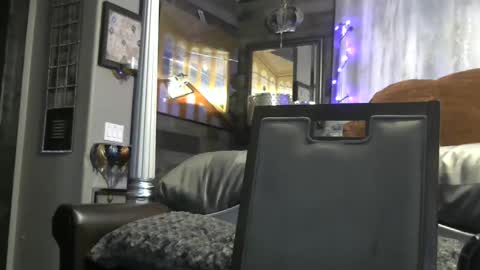 Snapshot of randybater8in chatting on October 3, 2025, 7:38 am Randy8inbater online show from October 3, 2025, 7:38 am