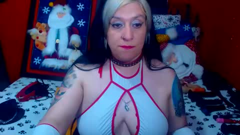 Snapshot of randymaturex01 chatting on December 20, 2024, 3:14 am Sonia online show from December 20, 2024, 3:14 am