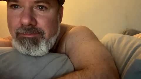 Snapshot of rascal_0073 chatting on February 17, 2025, 12:38 pm rascal_0073 online show from February 17, 2025, 12:38 pm