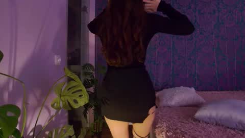 Snapshot of rawdare chatting on October 15, 2025, 4:18 pm Lillian online show from October 15, 2025, 4:18 pm