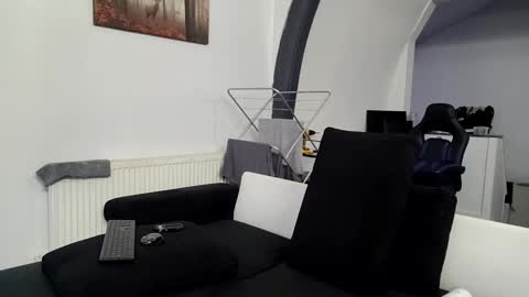 Snapshot of reallyman7 chatting on December 6, 2024, 6:15 am Ask me online show from December 6, 2024, 6:15 am