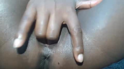 Snapshot of realwetpussy3 chatting on November 10, 2025, 8:19 pm Realwetpussy online show from November 10, 2025, 8:19 pm