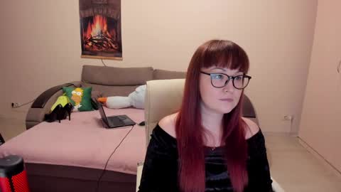 Snapshot of red_fox777 chatting on February 7, 2025, 4:14 pm Lisa online show from February 7, 2025, 4:14 pm