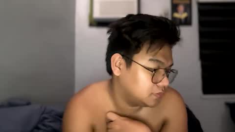 Snapshot of red_iibraxx chatting on March 1, 2025, 9:51 am Red Libra online show from March 1, 2025, 9:51 am