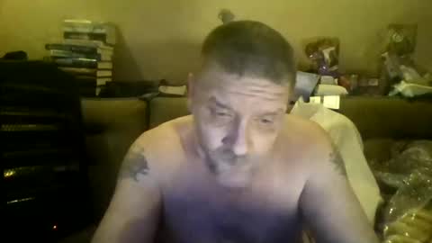 Snapshot of redmud3 chatting on February 16, 2025, 7:48 am redmud3 online show from February 16, 2025, 7:48 am