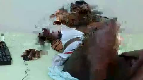 Snapshot of reem_wonder chatting on December 30, 2024, 8:54 am Reem online show from December 30, 2024, 8:54 am