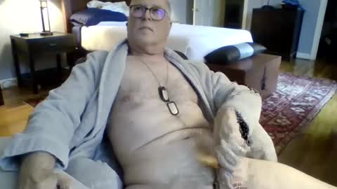 Snapshot of regularguynola chatting on December 25, 2024, 6:30 pm RegularGuyNOLA online show from December 25, 2024, 6:30 pm