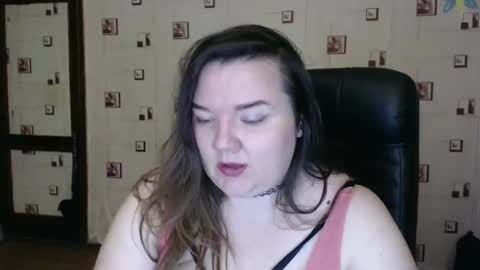 Snapshot of renataoia chatting on December 19, 2024, 2:57 pm renataoia online show from December 19, 2024, 2:57 pm