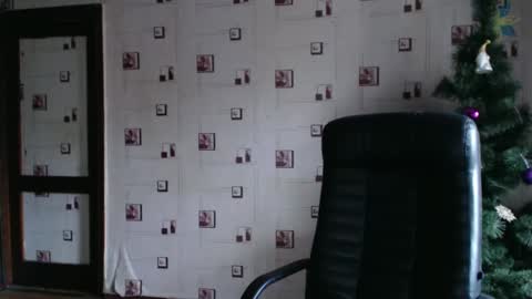 Snapshot of renataoia chatting on January 19, 2025, 11:45 am renataoia online show from January 19, 2025, 11:45 am