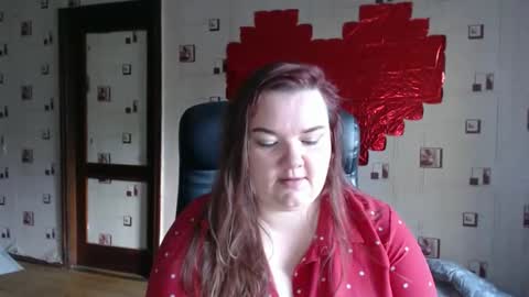 Snapshot of renataoia chatting on September 8, 2025, 2:27 pm renataoia online show from September 8, 2025, 2:27 pm