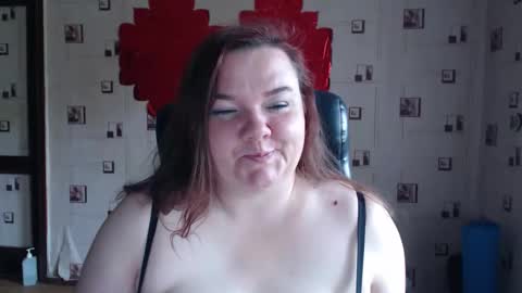 Snapshot of renataoia chatting on September 20, 2025, 6:25 am renataoia online show from September 20, 2025, 6:25 am