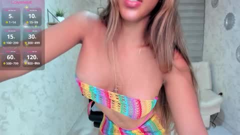 Snapshot of renatareyes chatting on September 19, 2025, 1:40 am Renata Reyes online show from September 19, 2025, 1:40 am