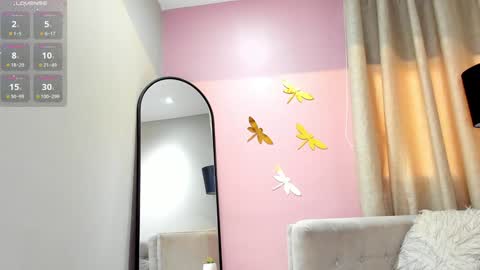 Snapshot of renataruiz_rr chatting on January 12, 2025, 3:14 pm      online show from January 12, 2025, 3:14 pm