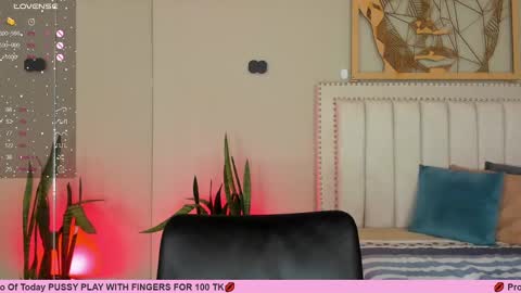 Snapshot of renataruiz_rr chatting on March 3, 2025, 3:09 pm      online show from March 3, 2025, 3:09 pm