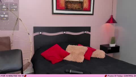 Snapshot of renataruiz_rr chatting on March 4, 2025, 3:04 pm      online show from March 4, 2025, 3:04 pm