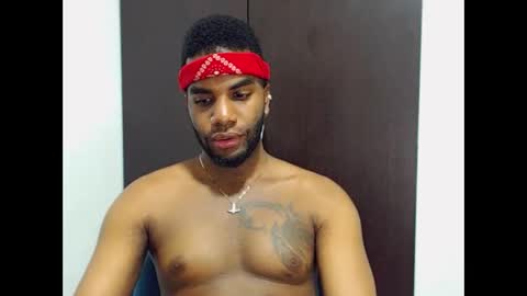 Snapshot of rene_hotman chatting on September 25, 2025, 11:41 pm Rene online show from September 25, 2025, 11:41 pm