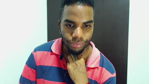 Snapshot of rene_hotman chatting on October 18, 2025, 1:08 am Rene online show from October 18, 2025, 1:08 am