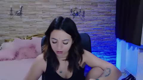 Snapshot of renesmesweet chatting on December 15, 2024, 8:30 am renesmesweet online show from December 15, 2024, 8:30 am