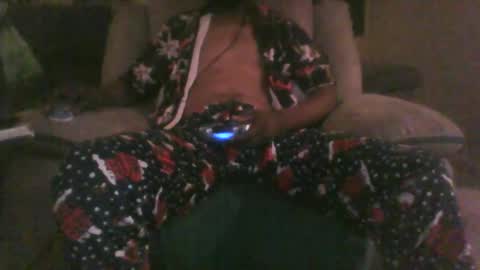 Snapshot of ressespieces25 chatting on February 25, 2025, 12:14 am Onny online show from February 25, 2025, 12:14 am