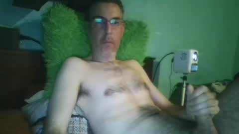 Snapshot of reyes_albert2006 chatting on February 10, 2025, 4:52 am reyes_albert2006 online show from February 10, 2025, 4:52 am