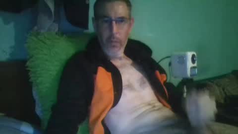 Snapshot of reyes_albert2006 chatting on November 15, 2025, 11:29 am reyes_albert2006 online show from November 15, 2025, 11:29 am